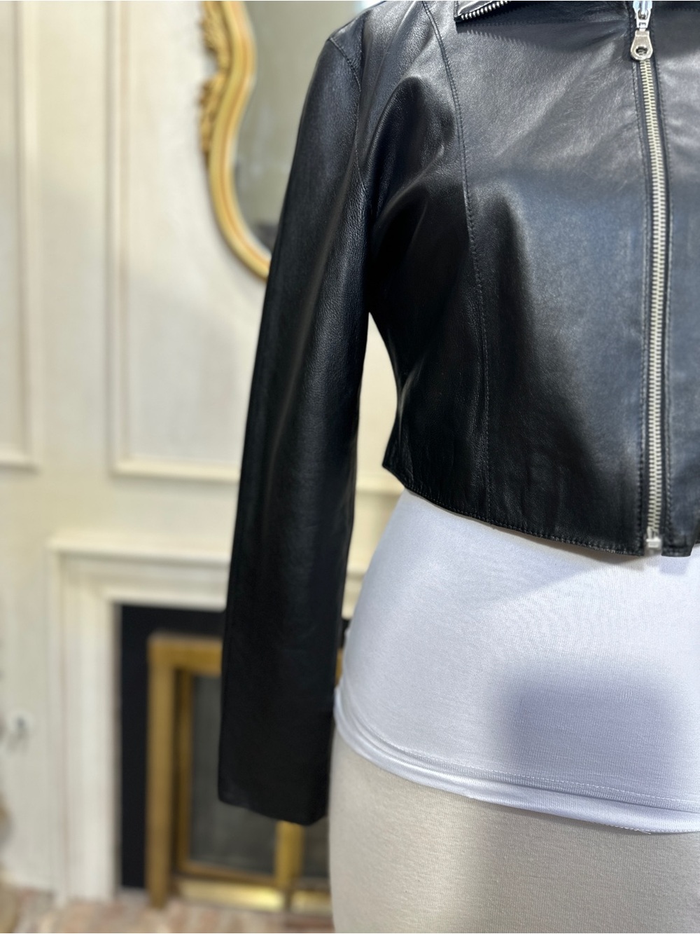 Claude Lamont Leather Jacket L Cropped Zip Biker Downtown Girl Minimalist - Picture 3 of 13